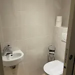 Quiet Flat Center Monte Carlo