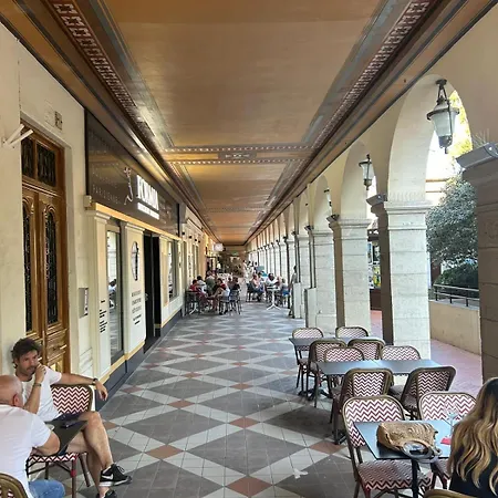 Quiet Flat Center アパート モンテ・カルロ